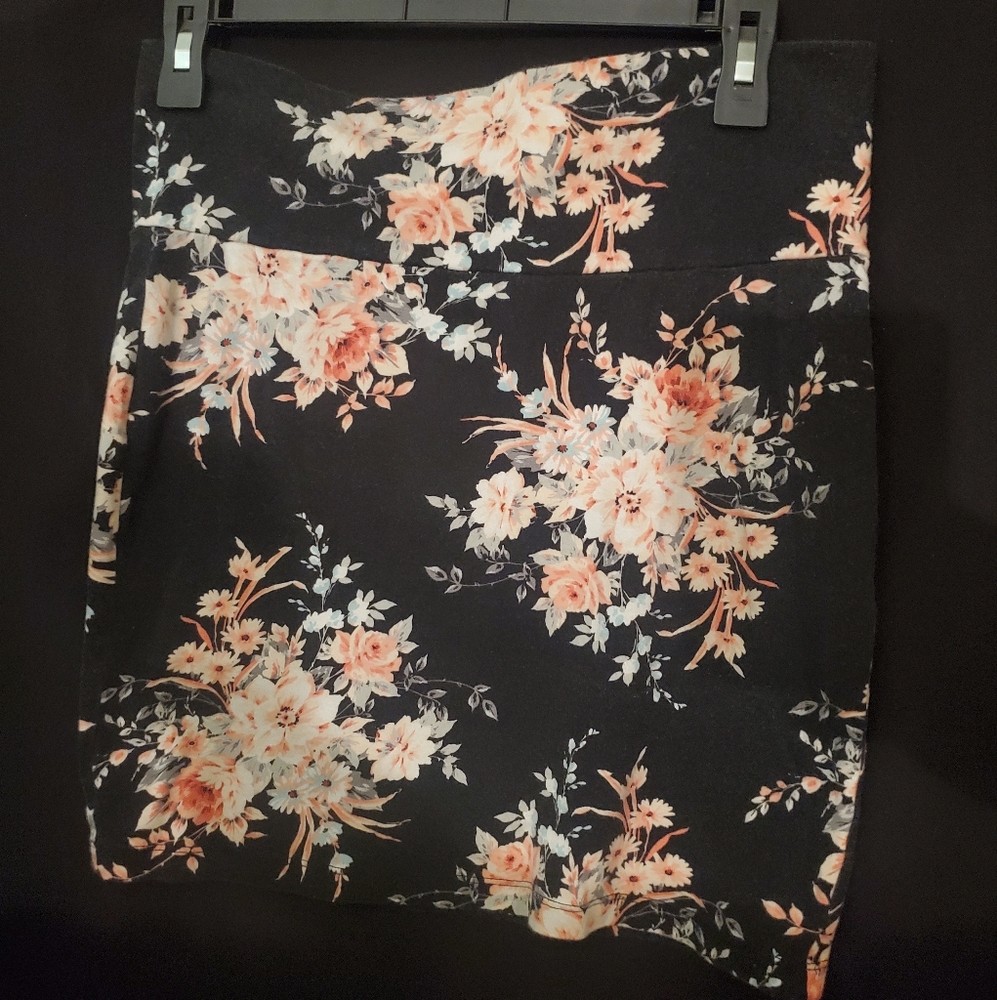 Large Blue Flower Printed Skirt